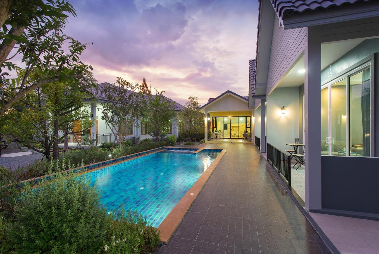 Baan Phurit Khaoyai Hotel Pakchong Ngoại thất bức ảnh